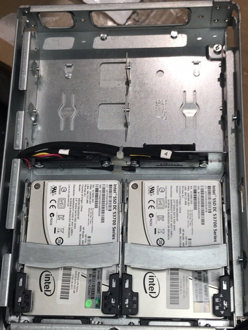 HP SL230s G8 Two E5-2650V2 128GB 14900R 4x SFF 2x S3700 200GB SSD 560FLR FBWC.