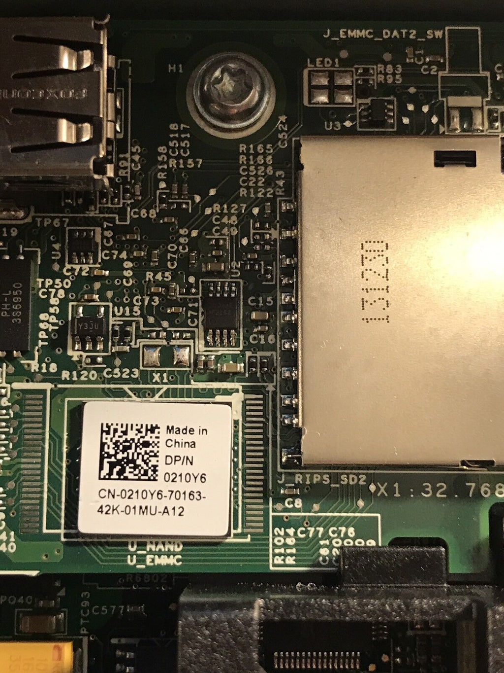 Dell M620 Blade Server Two Xeon E5-2667 320GB RAM 10Gb bNDC CTO 2x Trays H310.