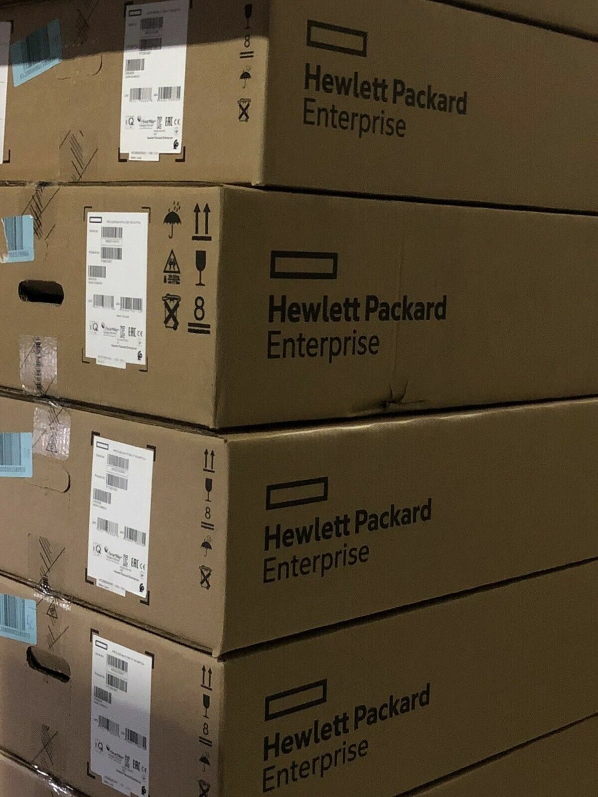 HPE Proliant DL325 Gen10 Plus v2 AMD EPYC 7232P 8-core 32GB 8 SFF Server P408i-a 10GbE