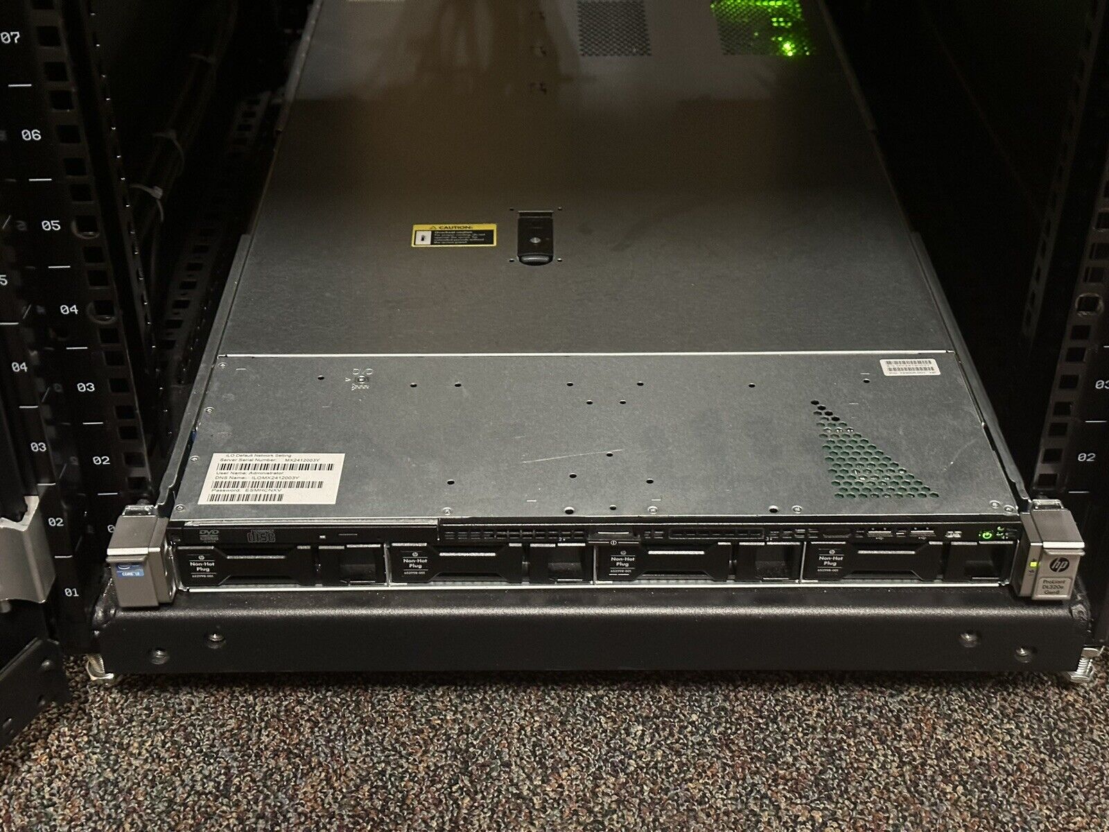 HPE 3PAR StoreServ 7400 2-Node 96 Drive 57.6TB SAN System 42U Rack PDU 5x M6710.