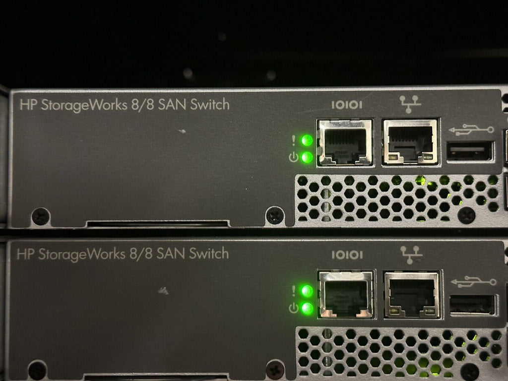 HPE 3PAR StoreServ 7400 2-Node 96 Drive 57.6TB SAN System 42U Rack PDU 5x M6710.