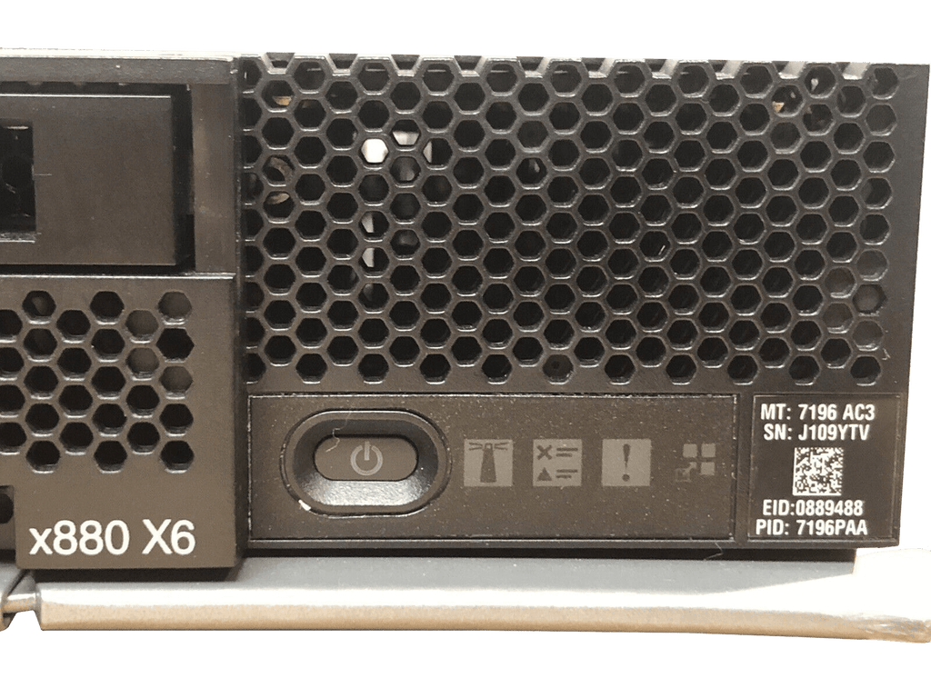 Lenovo FlexSystem x880 X6 Server Two E7-8867V3 2.5GHz 32 Core 256GB 2x SFF 7196-AC3.