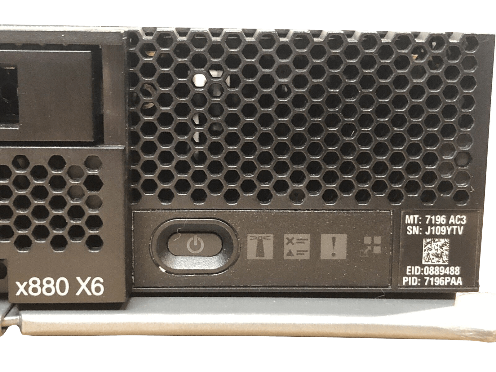 Lenovo FlexSystem x880 X6 Server Two E7-8867V3 2.5GHz 32 Core 1536GB 2x SFF 7196-AC3.