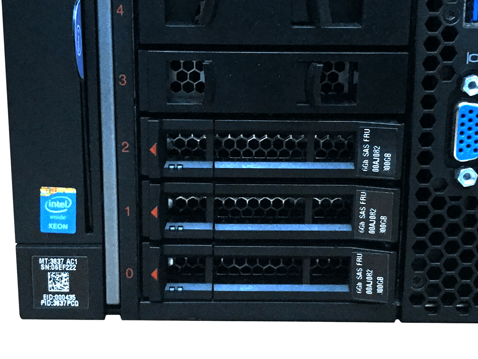 IBM x3850 X6 Server 4x Xeon E7-8893 v3 1536GB DDR4 RAM 3x 300GB 15K 4x 1400W PSU