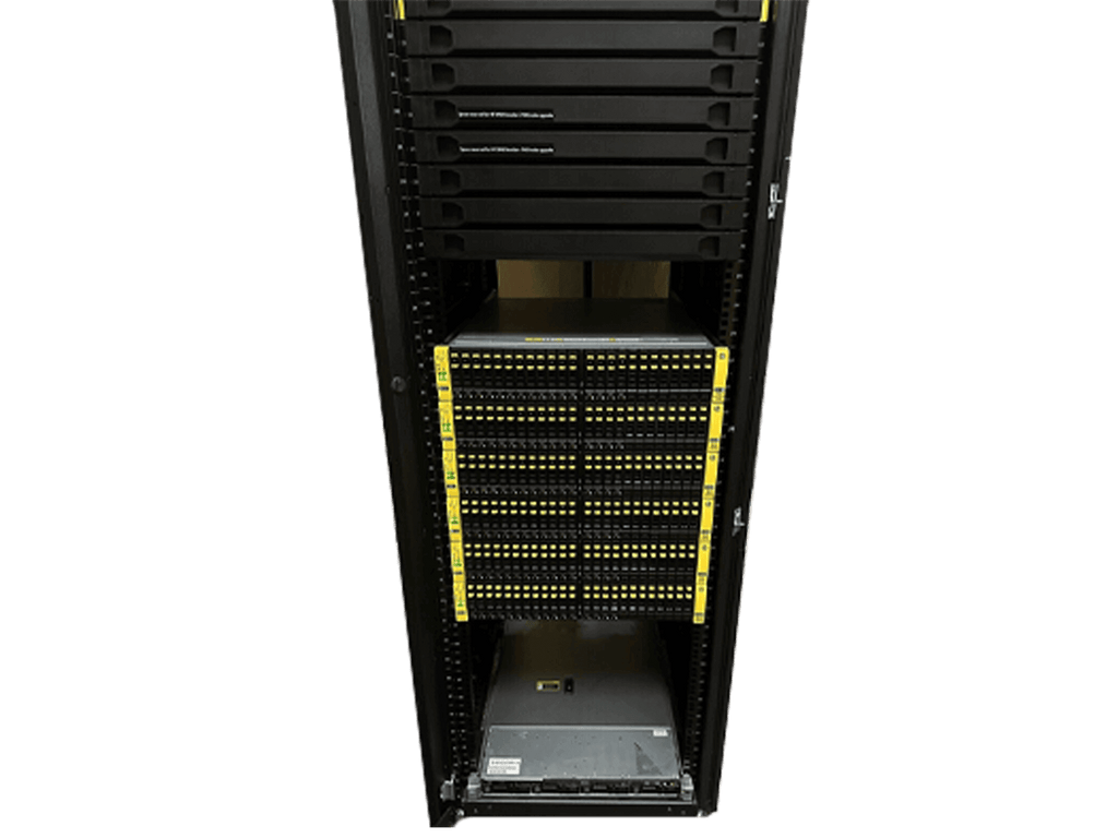 HPE 3PAR StoreServ 7400 2-Node 96 Drive 57.6TB SAN System 42U Rack PDU 5x M6710.